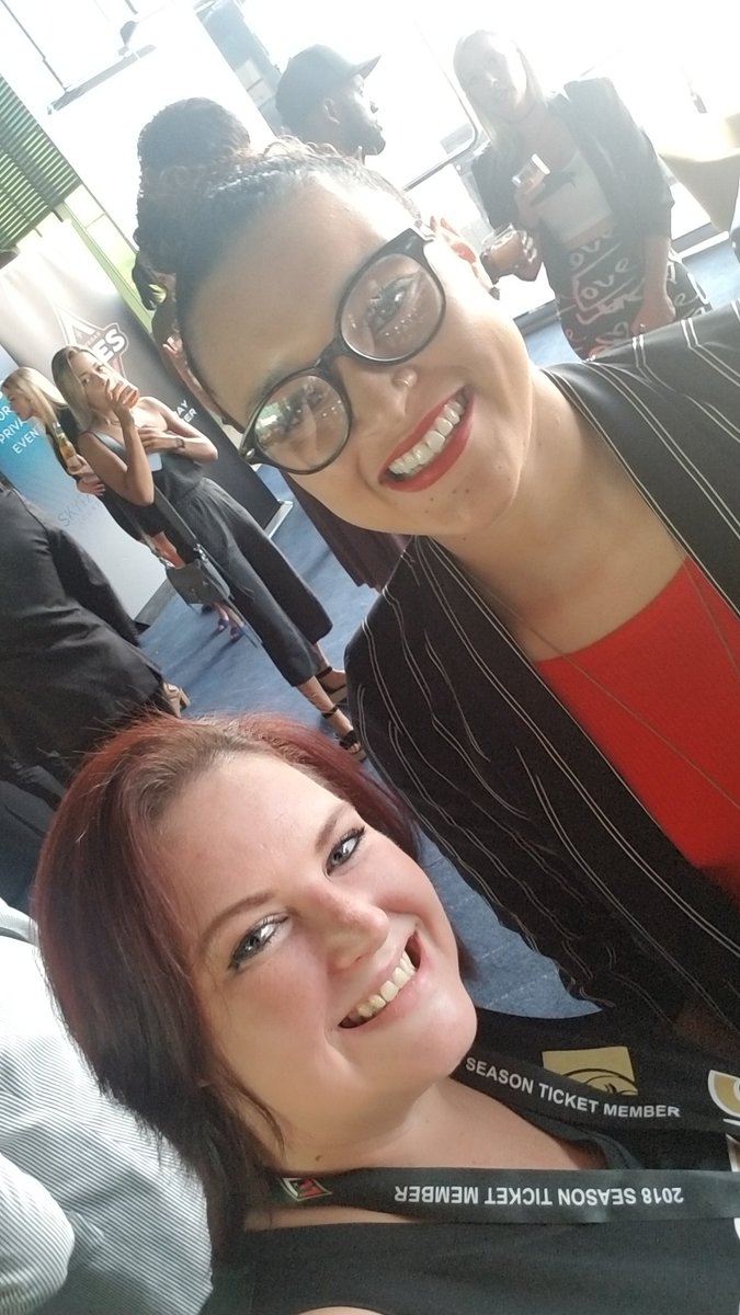 jaymie702's tweet photo. @kaymac_2123 We had so much fun this season,  you ladies are so awesome! https://t.co/5HHq9UT41c