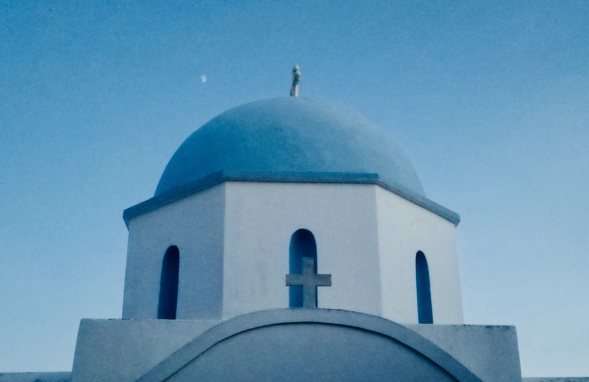carolemaurage's tweet photo. Hello @Flashtweet ! #FlashWithLove #FlashTweetBattle ☀️⚡️🏝 Dieux et Déesses ont toujours su se faire construire des maisons dans les plus beaux coins du monde... un ⚡️message en mode #contemplation & #fandemesvacances depuis #Paros #Cyclades #MerEgée #Grèce https://t.co/BVRhwCDqvo