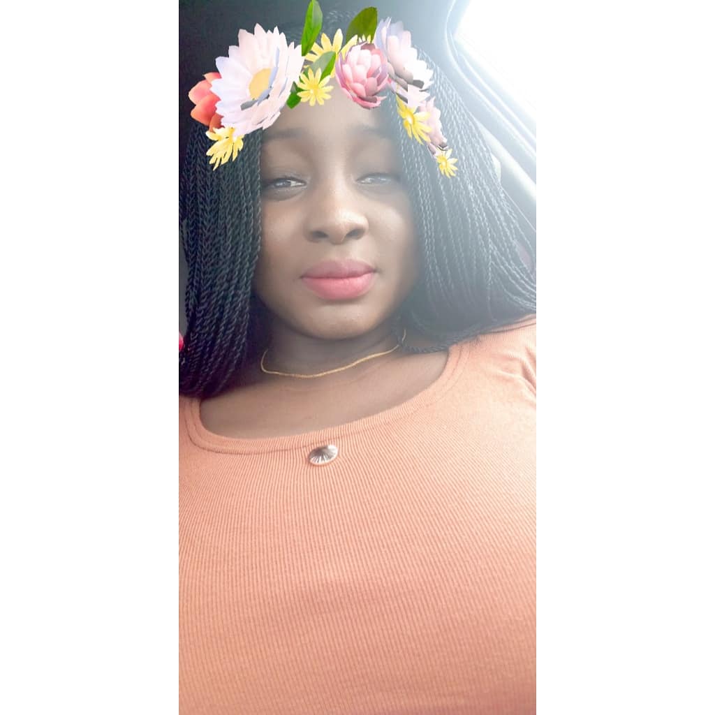 EnweaniJudith's tweet photo. I AM A SELFIE GODDESS
#selfiegoddess
#screengoddess https://t.co/PFDXI7NDG7