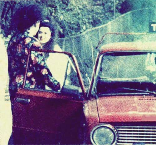DanFurr's tweet photo. One for you, @Rockstarscars. It's 1990, and fresh off the release of #Disintegration and #MixedUp, #TheCure is the biggest band in the world. Defying expectation, #RobertSmith continues to drive a 1981 #Lada 2101 alongside his #Niva #fourby. And why not, eh?! #RockstarsCars 🏁 https://t.co/vsqJVHZff5