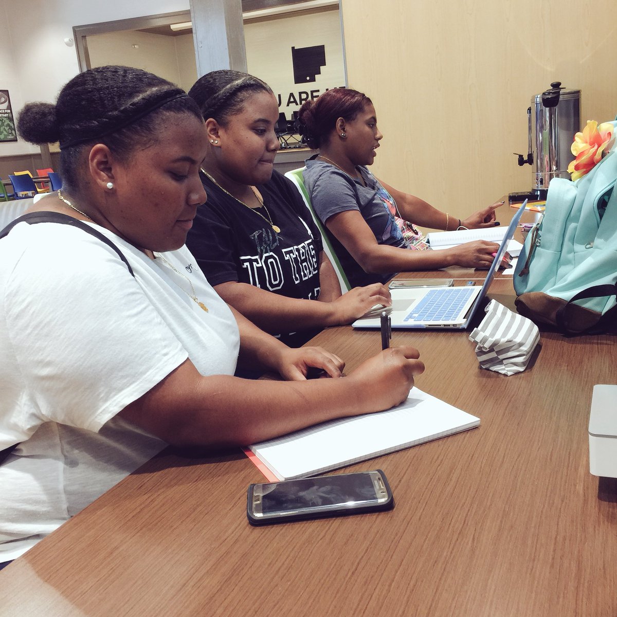 explorecircuit's tweet photo. It’s always exciting to see @chattech students back in semester enjoying @explorecircuit as their innovative Student Center. They bring a fresh perspective and vibrant presence. #afreshstart #chattech #studentlife #coworking https://t.co/XGwSIyyRt3