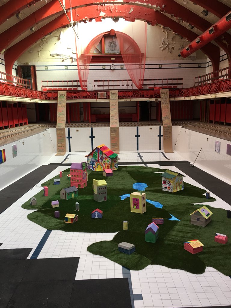 Ebany Dohle tweet media