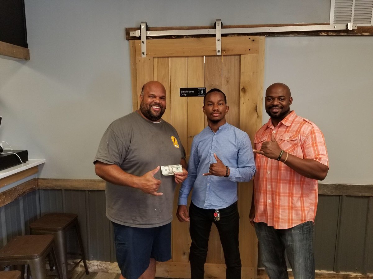 AlphaBizNation's tweet photo. ABN would like congratulate brother Randy Peaches on opening is restaurant Pinky’s Eatery! 

You have been supporting us since the beginning so it’s only right that we were your first customers. Onward and Upward brother! 🤙🏾 https://t.co/C4HCDpW7JF