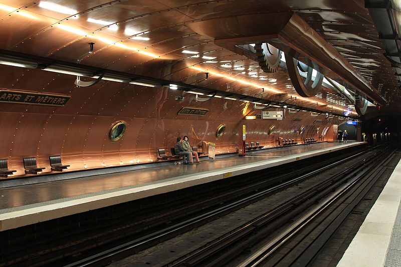 la station Arts et Métiers sur  @Ligne11_RATP est un chef d'oeuvre  #Steampunk  #qml  #ratp