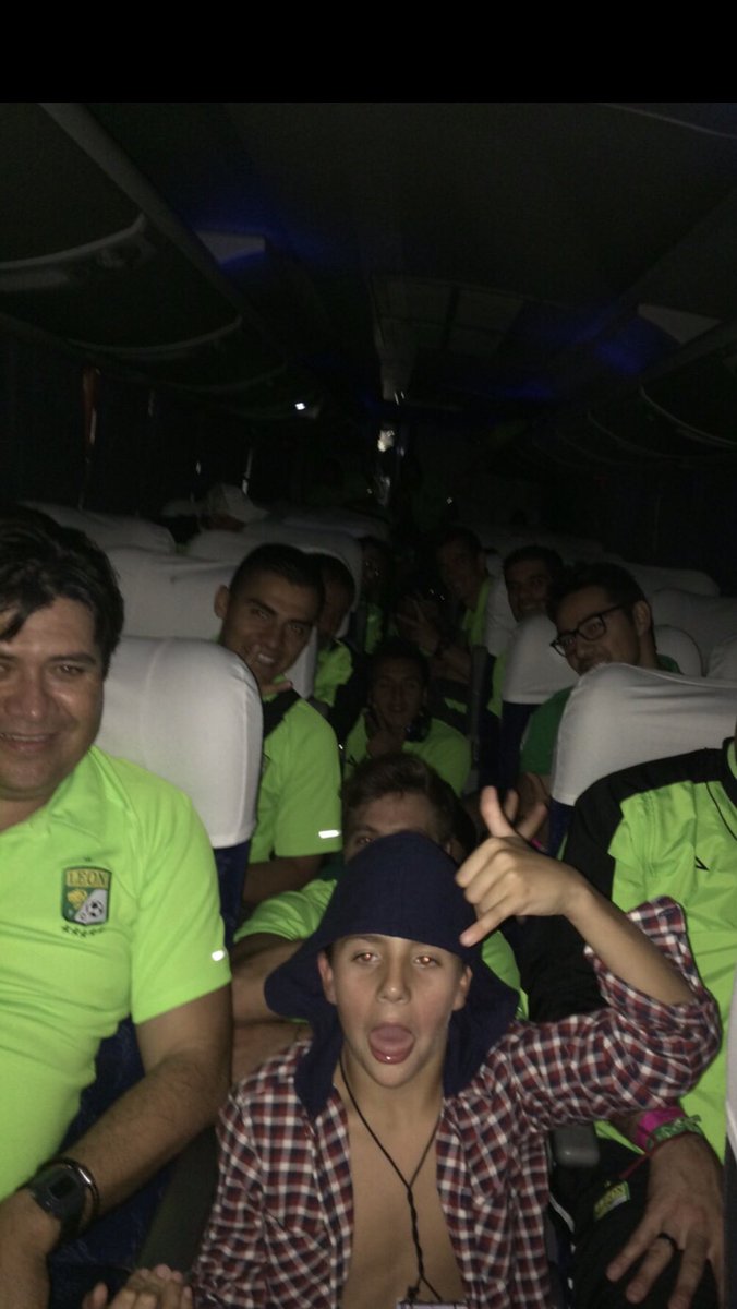 gusmatfc's tweet photo. Amor del bueno....Feliz aniversario! 💚💚💚 https://t.co/c2NKCG5BZT
