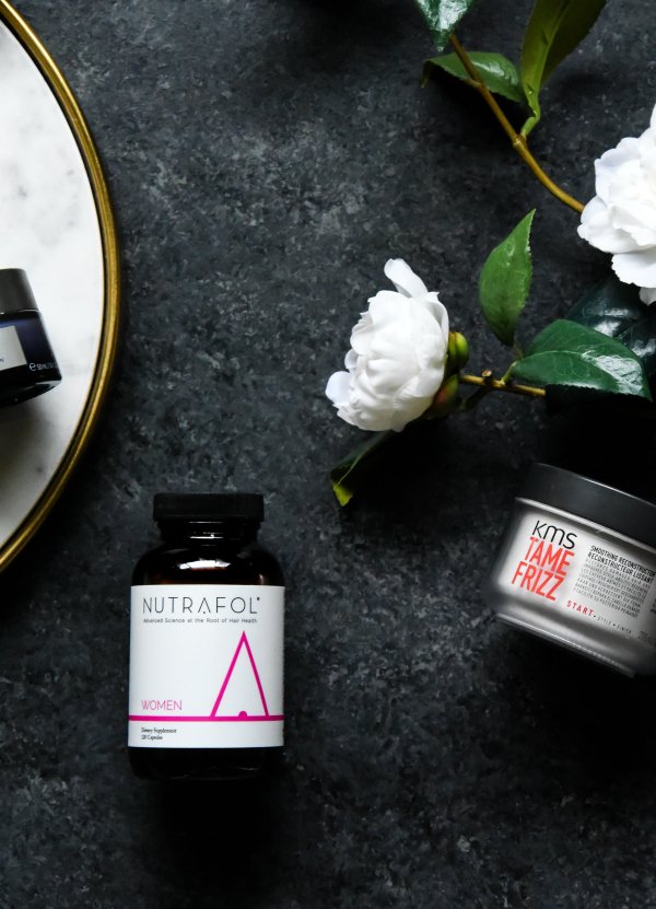 beautycounter's tweet photo. My Hair Essentials for Thick, Wavy Hair  ----> #ad https://t.co/6beaImsFVM  #hair #musthaves https://t.co/VuswKljFfi