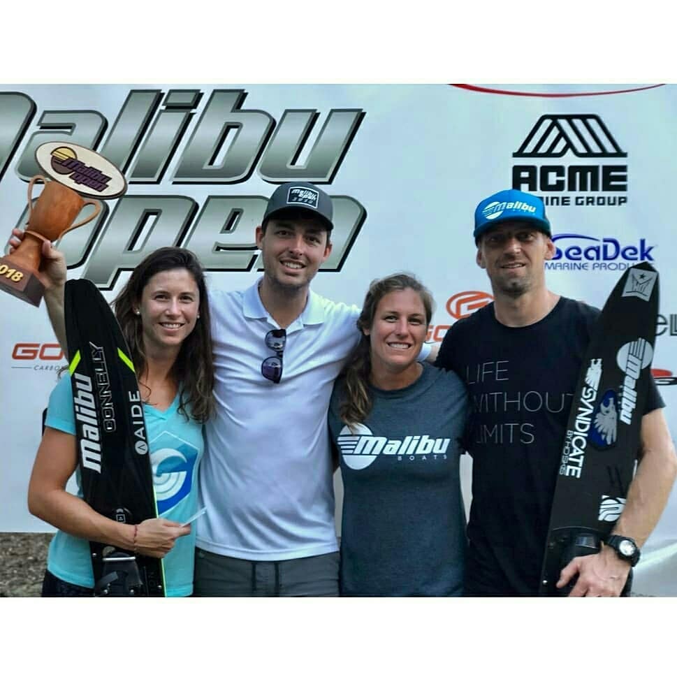 FFSNW's tweet photo. #RoadtoEuroWaterski
@manon_costard 2eme du #Slalom au #MalibuOpen en 3.5@10.75 : "Thank you Trophy Lakes for the awesome event" 😊
#BravoManon #FranceSkiNautique #TeamFrance 🇫🇷 #TeamFFSNW #PassionGlisse https://t.co/ocz9FHoRfF