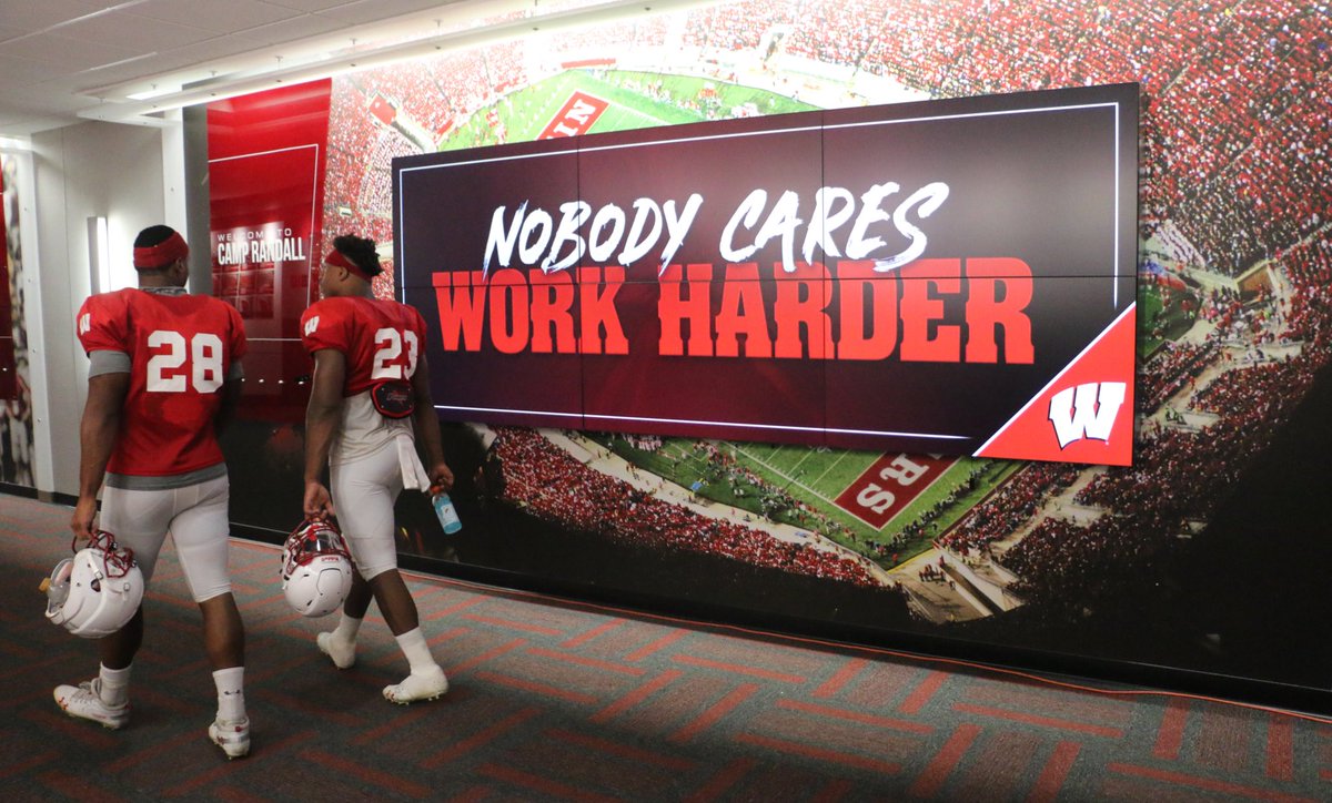 Wisconsin Football tweet media