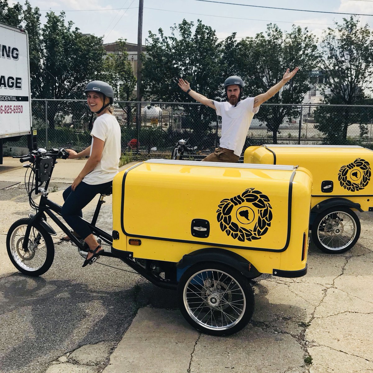 We are hiring! Whether you like being at the office or on the road, we have a lot of different positions to fill. Check out our jobs page to see if there is a position right for you. guayaki.com/jobs/

#jobs #job #jobsearch #helpwanted #bcorp #regenerativebusiness #passion