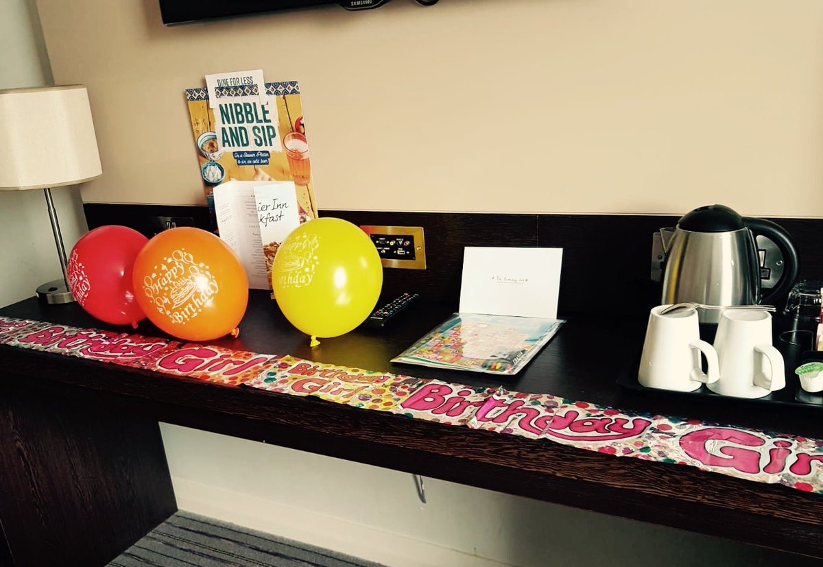 Brilliant #piWOW from Hannah today for a guest checking in who is celebrating her 2nd birthday!! 🎉🎈 We hope you have a great time at Chester Zoo and enjoy your sticker pack 🤗 #summerofservice #birthdaysarethebest #premierinn