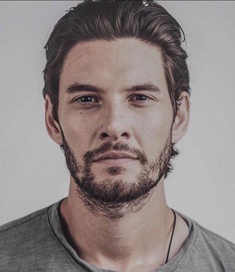 Happy birthday Ben Barnes! Happy birthday to MY Caspian!     