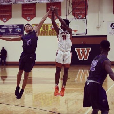 FanstandATX's tweet photo. Birthday S/O #Westwood G Brandon Parks ('20) #15, Fab Frosh Varsity debut ('16-'17), All 13-6A Warrior ('17-'18), returning for Coach Hastings, Fanstand Fam https://t.co/pCa2pE8TAu