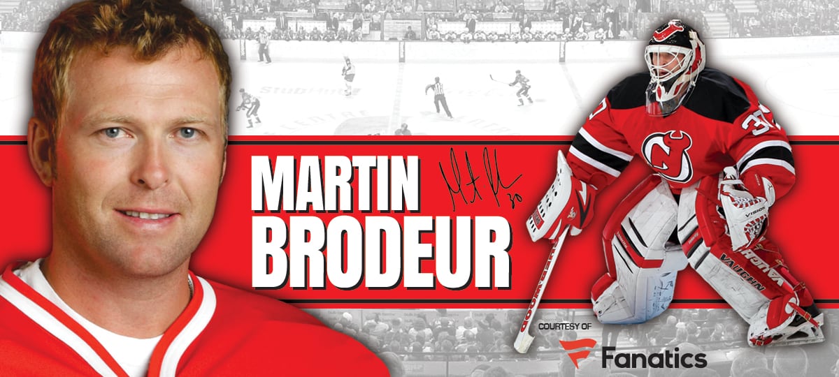 sportcardexpo's tweet image. The wait is over - announcing our first guests to the Fall #SportCardExpo! Legendary goalie Martin Brodeur and right winger Martin St. Louis joins us on Saturday, Nov 10 (Courtesy of @fanatics). Advanced autograph ticket sales go on sale September 5th. Share if you're excited!