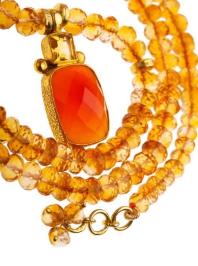 terrafirmaArts's tweet photo. TRUNK SHOW! Vasant Jewelry Designs will once again join us for the last trunk show at our current location. Meet the artist and see her beautiful new work. August 25 &amp; 26 from 11am to 6pm.

#vasant #trunkshow #jewelry #onthesquare #sonoma https://t.co/EniJJ9e8Rl