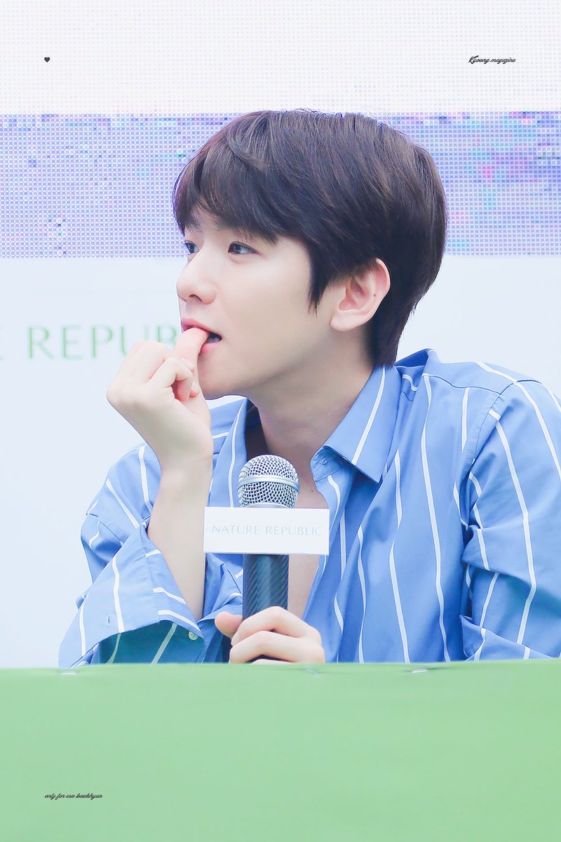 kyoongmaz56's tweet photo. 180806 앙꼬 기념 'ㅅ' #백현 #BAEKHYUN 
https://t.co/DsfC53OVAb
https://t.co/SLrqKOZE7e
https://t.co/9aXgBtxmuc
https://t.co/DPCohmgj93 https://t.co/eKW8K5lrpH