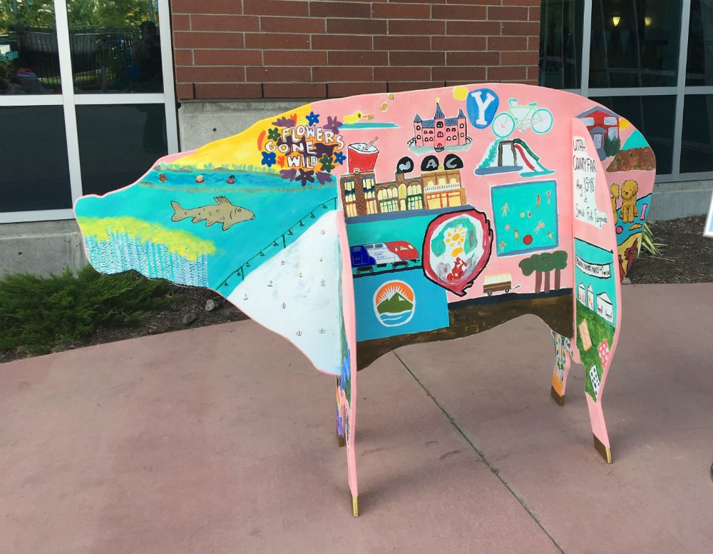 UtahCounty_Fair's tweet photo. With over 7,000 votes @provocity Pig “BrigHAM” is the big #PickaPig” contest winner 🏆 Congrats @mayorkaufusi &amp; @provocouncil #FaiFever https://t.co/gf0VMFuIzy