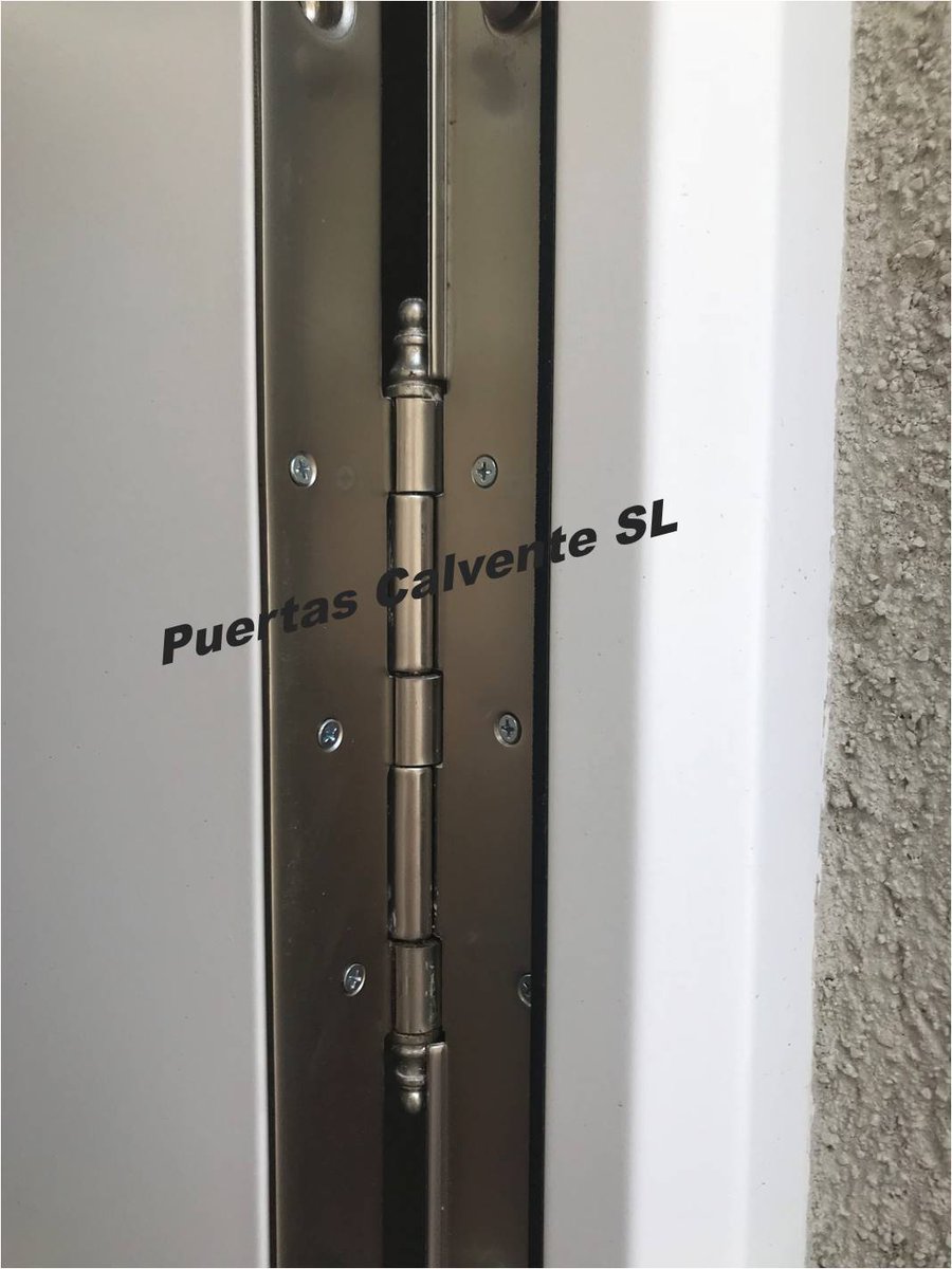 puertascalvente's tweet image. Puerta metálica de Seguridad doble hoja!
🛒bit.ly/2OS30fU
#reformas #arquitectura #construccion #terrassa #sabadell #interiorismo #seguridad #hogarseguro