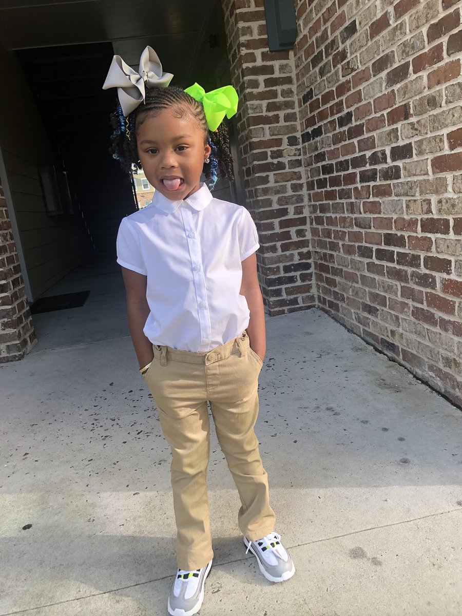 imNecessary_'s tweet image. You make me so Proud 🤞🏾

#SchoolFlow📓