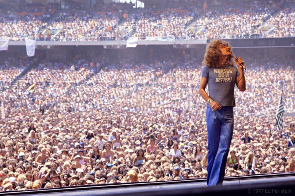 Happy Birthday to one of the greatest rock voices of all time, Robert Plant! Happy 70th! 