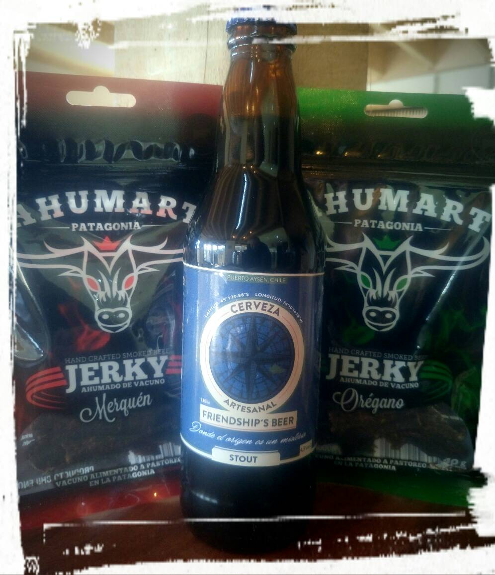 Tenemos la nueva Stout de Friendships Beer, de Puerto Aysén. A $4900 con un Jerky hasta agotar stock! Despensa AhumArt Ignacio Serrano 133, Coyhaique