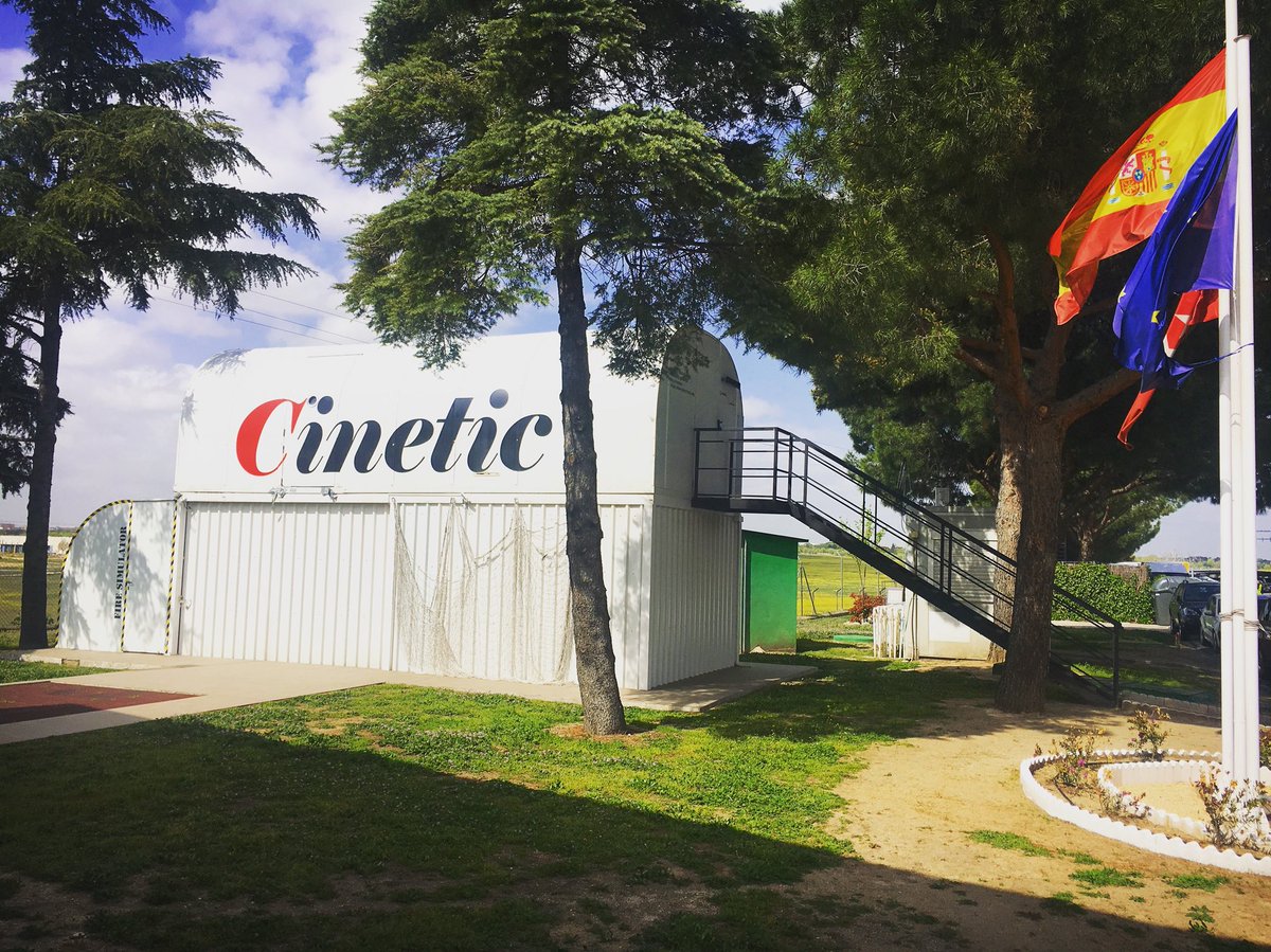 cineticplusTCP's tweet photo. En CineticPlus no cerramos! Disfruta de tus cursos de aviación, TCP, drones y horas de vuelo en nuestro simulador durante todo el verano!
Infórmate en:
https://t.co/ltiOrahFSo
#curso #cineticplus #dron #drone #drones #tcp #piloto #pilot https://t.co/vzcssP4IDe