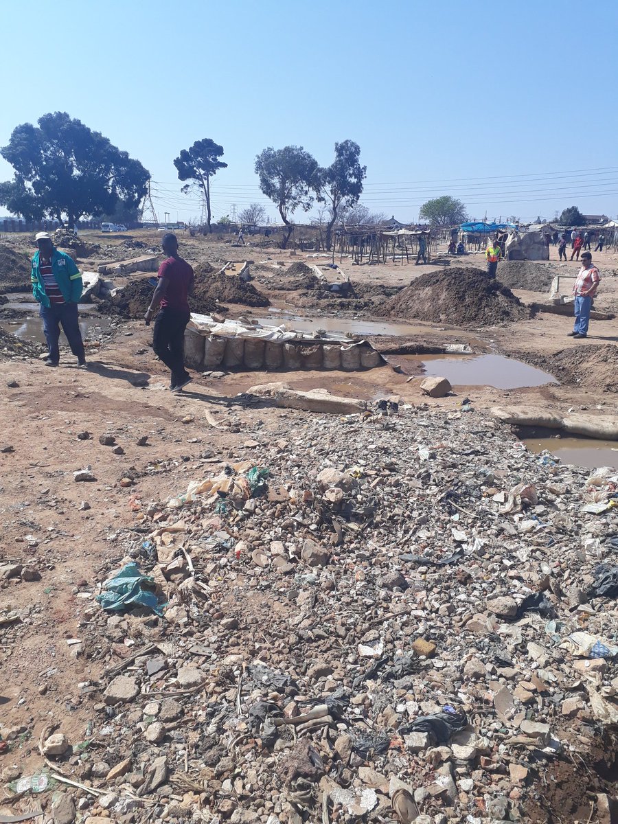 CoJEconomicDev's tweet photo. illegal mining activity in #Mathole'sVille In Ward 127 (West Wits Mine); @JMPDSafety surveyed the space, @LeahK28 requested reports on the community's history in an effort of involving and addressing the matter with sasol, transnet, gautrans... #RegionC #Oversightvisits https://t.co/7xiQAiJGkF
