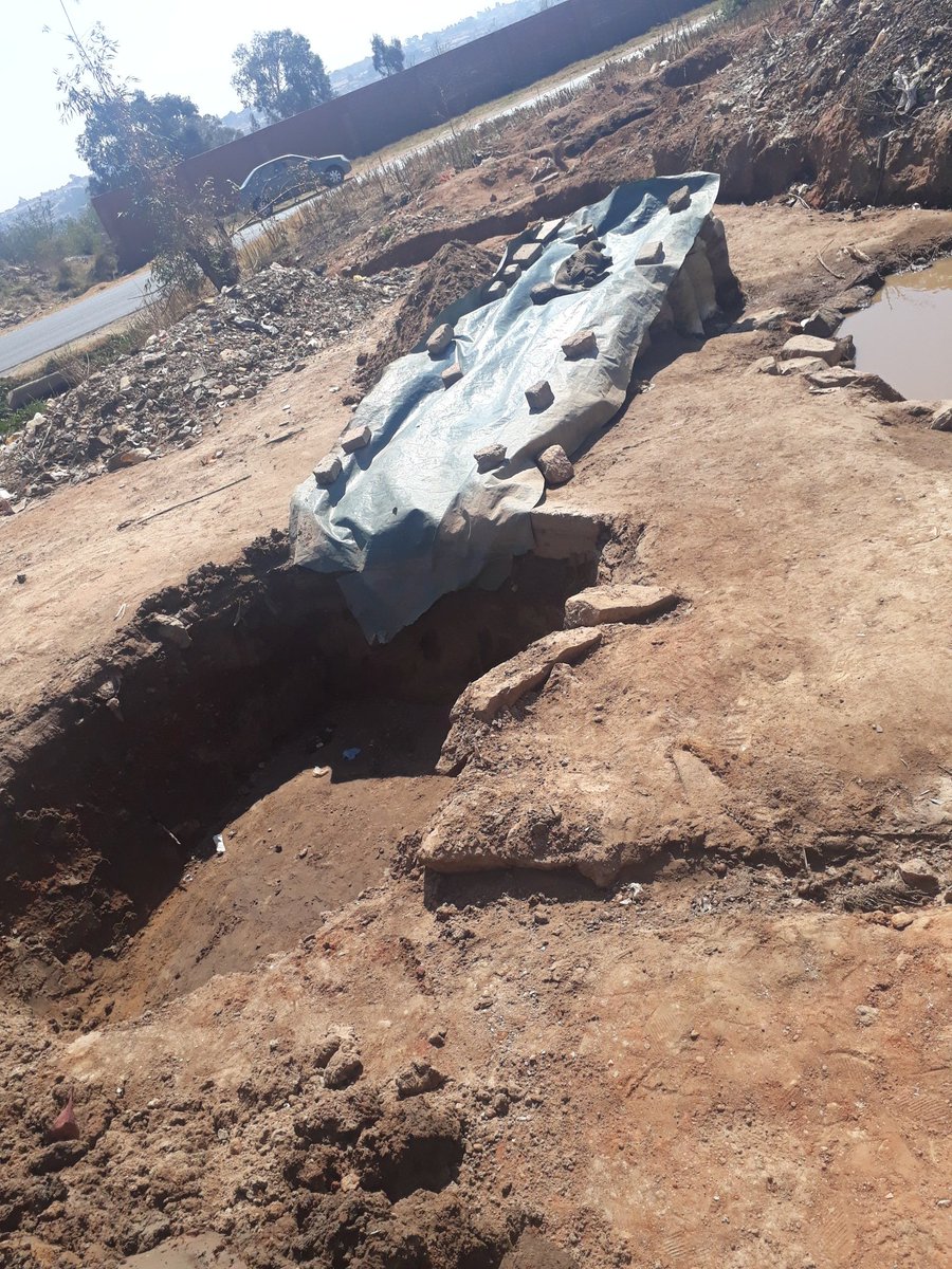 CoJEconomicDev's tweet photo. illegal mining activity in #Mathole'sVille In Ward 127 (West Wits Mine); @JMPDSafety surveyed the space, @LeahK28 requested reports on the community's history in an effort of involving and addressing the matter with sasol, transnet, gautrans... #RegionC #Oversightvisits https://t.co/7xiQAiJGkF