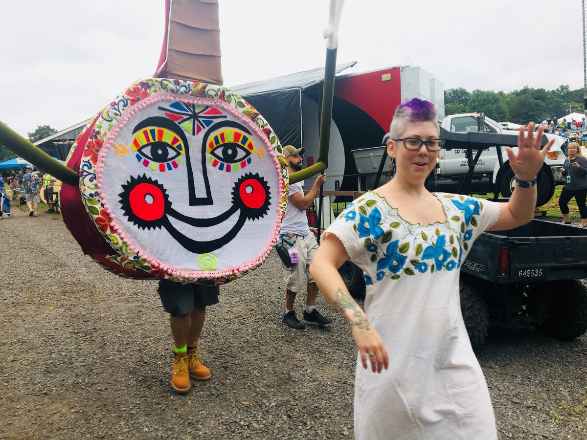 BeSadMusic's tweet image. Going back to work Monday after #pff18