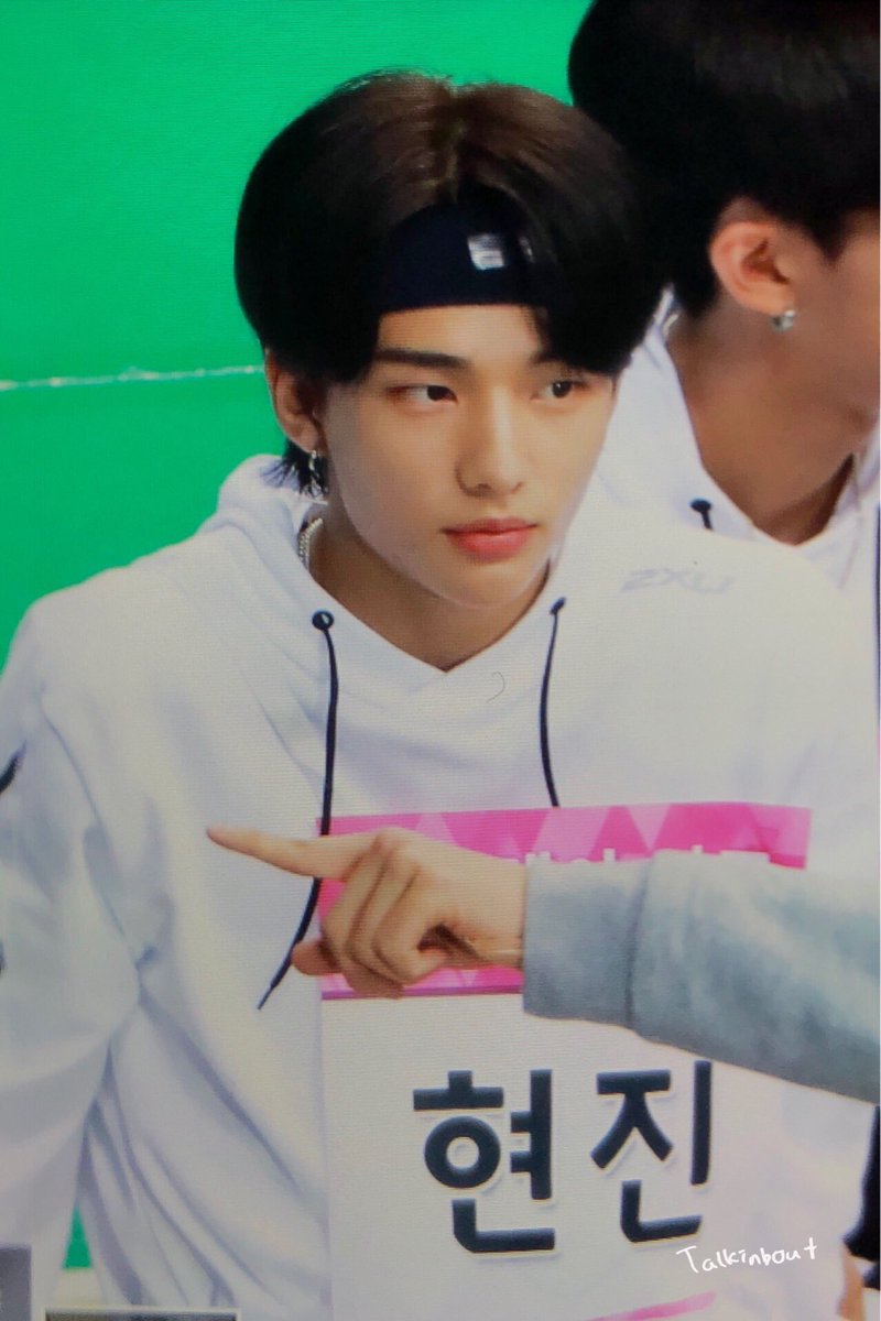 talkinbout0320's tweet photo. 180820 아육대 

#스트레이키즈 #현진 #황현진 #StrayKids #hyunjin #MyPace https://t.co/19xAfc61sl