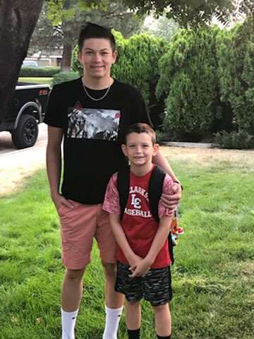 baseballJRH's tweet photo. The senior and the first grader! #firstdaybsd2018 https://t.co/SWZWh1QLtj