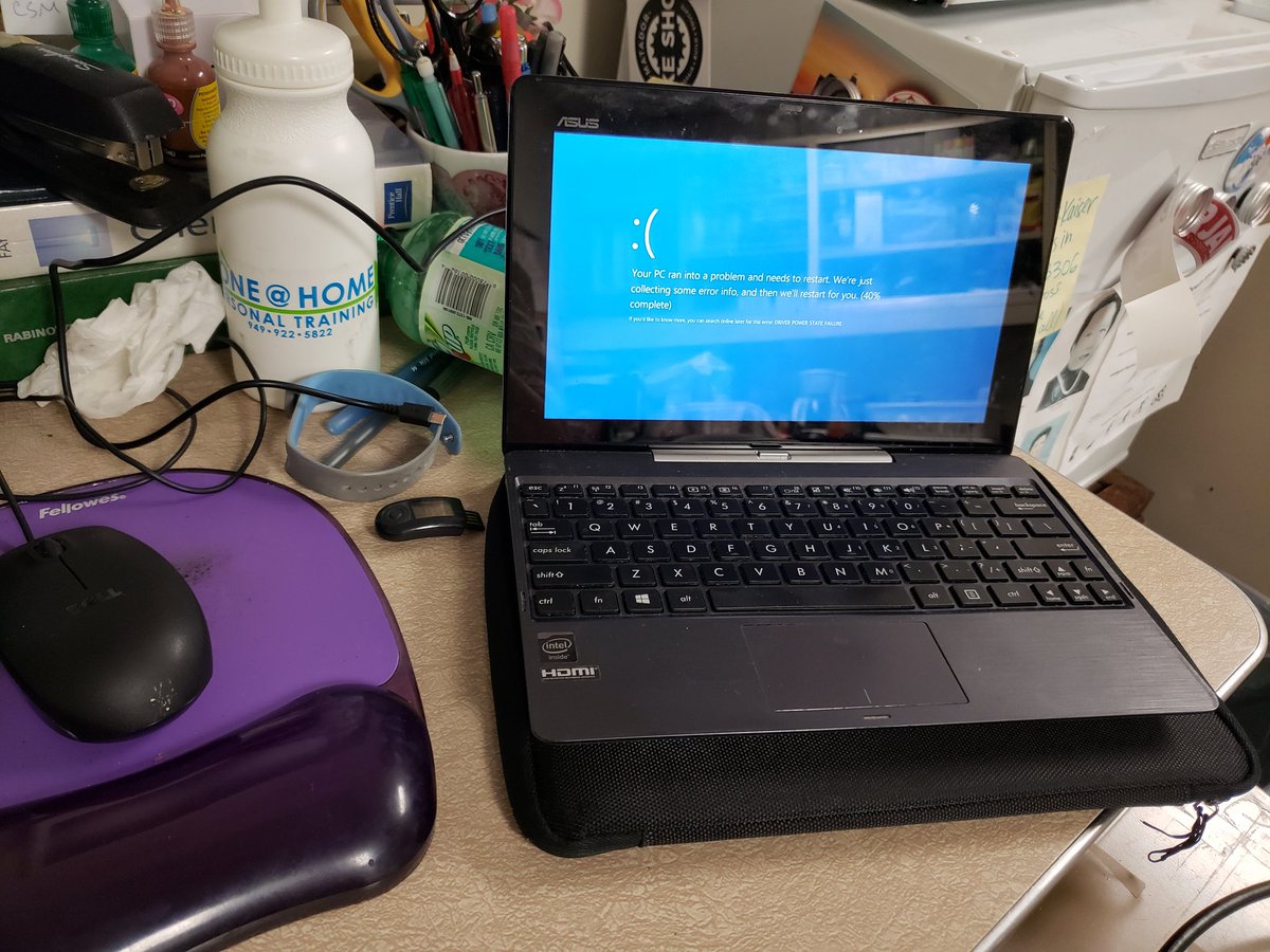 hamerk02's tweet image. Not great #bluescreenofdeath #WindowsSupport @ASUS #MondayMotivaton