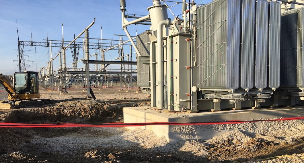 CI_Agent's tweet image. What are the secondary #containment volume requirements for #transformer #oil containment? Follow these 6 steps to figure out what size system you need to meet #SPCC regulations: ow.ly/6ktt30k3pJg