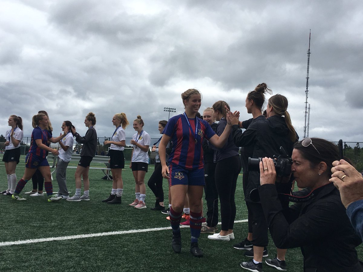 BlinnDenise's tweet photo. Congrats SFC u17 boys and girls...off to Surrey BC Thanksgiving weekend for Nationals.  A great ending to youth soccer for these two lovebirds ⚽️❤️@SuburbanFC https://t.co/Iai2WX96eK