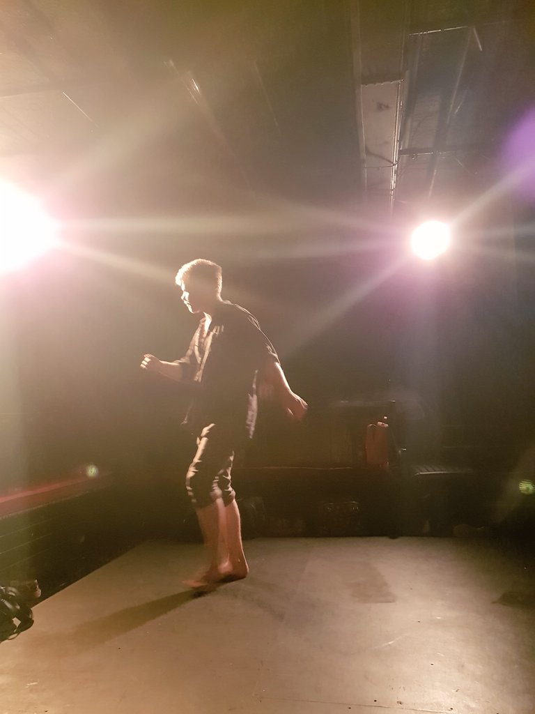 TECH TECH TECH!!! Join us tonight at <a href="/ORLTheatre/">Old Red Lion Pub & Playhouse</a> to watch the #eggrumour 7:30pm!! <a href="/pubtheatres1/">LondonPubTheatres</a> <a href="/LondonTheatre1/">@LondonTheatre1 🦄</a> #FringeTheatre #pubtheatre