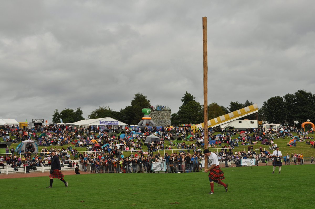Not long now until hundreds of competitors from Canada, USA, Australia, New Zealand and more descend on <a href="/DunoonStadium/">Dunoon Stadium</a> for <a href="/cowalgathering/">Cowal Highland Gathering</a> and the World Highland Dancing Championships! #perfectstage #ScotlandIsNow bit.ly/2N37qzK