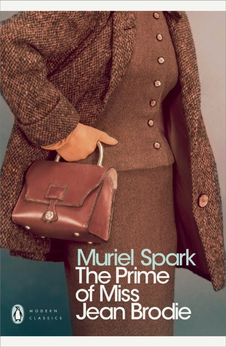 Brodie means business in this 2000 cover from <a href="/classicpenguins/">Penguin Classics UK</a> 💪 💪 💪 #SparksBookCovers #MurielSpark100