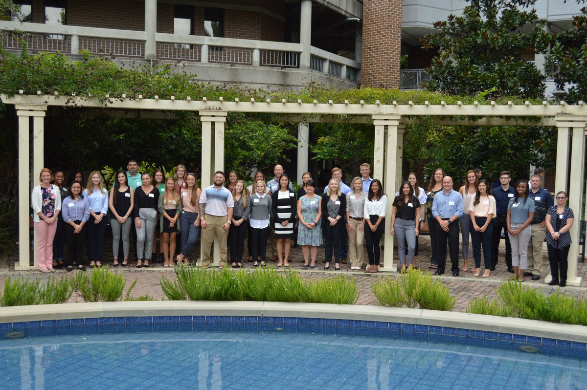 UNFSNA's tweet photo. Please welcome the newest members of our family, the Fall 2018 RPL/APL Admits! If you see an unfamiliar face this week, say hello! We are so happy to have you here at UNF's School of Nursing! https://t.co/M84loXCiev
