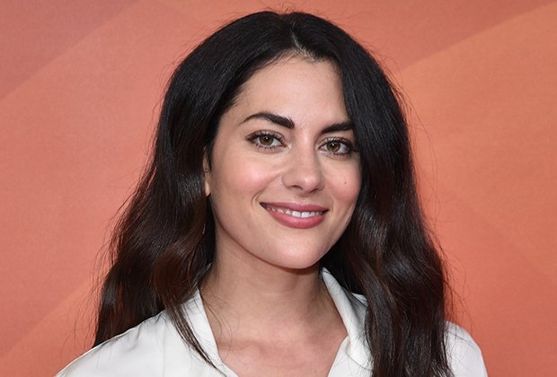 TVLine's tweet photo. #Lucifer has cast @InbarLavi as a “naughty” Season 4 character. Get details on who she’ll be playing: https://t.co/XeKRaGelrn https://t.co/bmmSq0m2Hk