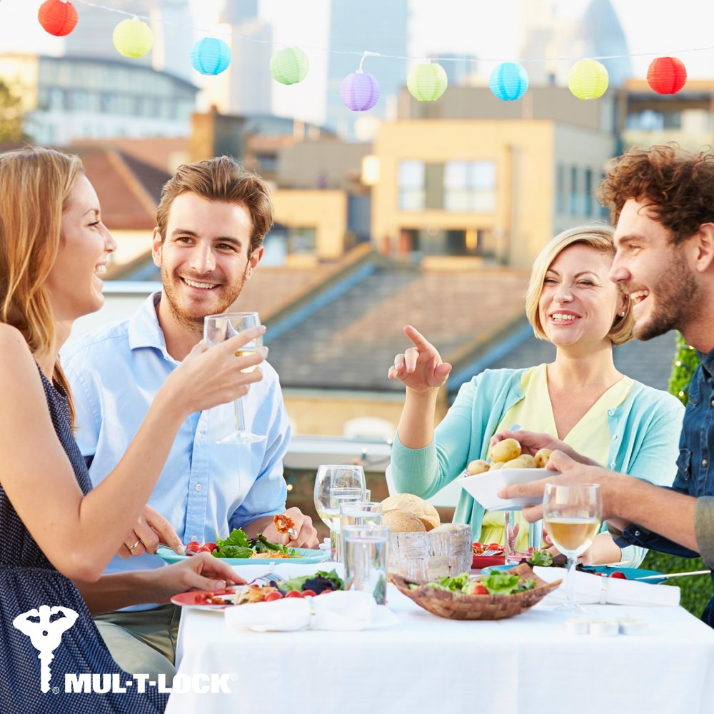 Ailenizle ve sevdiklerinizle brunch keyfini yaşarken, aklınız evde kalmasın!