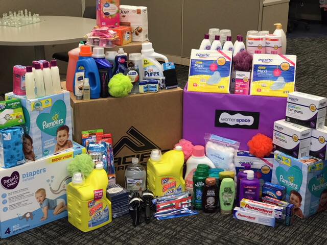 Pacificheadwear's tweet photo. Pacific Headwear strongly believes in community, and we feel very fortunate to be able to come together and provide for those in need. We’re proud to donate necessities to our local Women’s Space that provides empowering programs and services for victims of domestic violence. https://t.co/olm7KuQW2P