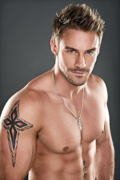 As if it isn’t obvious... #MCM #MyBeastIsBack <a href="/Rhage_BDBRW/">Hollywood⚔️</a>