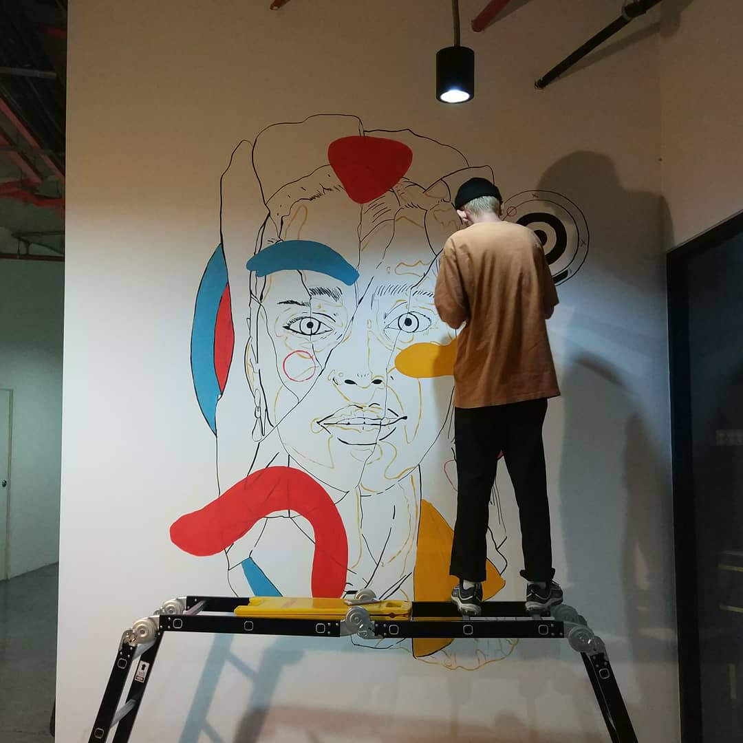 tuanmulo's tweet photo. Live paint at #ipsmart2018 #hackaton2018 iskandar space, Afiniti Medini, thanks @myusahawanjohor https://t.co/wrOIh3fSQQ