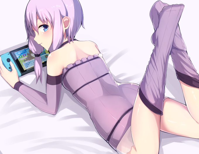 横顔の練習なのか 