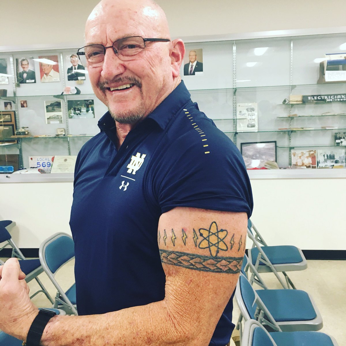 IBEW569's tweet photo. How much do you love your job? As much as this #IBEW569 member, Bill Nunnink π? If you have electric ink, too, send us a pic! #IBEWtattoos #IBEWforever #ink #union #family #electric #shocking #IBEW #1u #IBEWproud https://t.co/BKsGKQVTzH