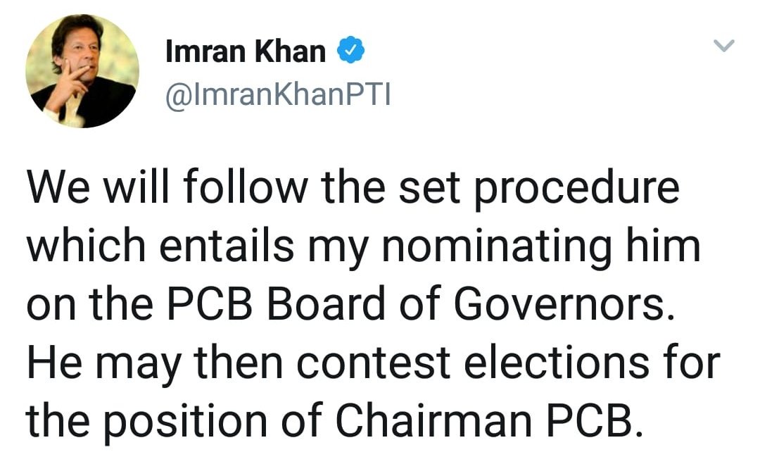 AamnaSarim's tweet photo. First appointed then, nominated🤦♀️ Khansaab explaining how he's got to the PM house👇🤣 #plantedPM #ElectionPakistan2018 #rigged https://t.co/bZurFjNVn8