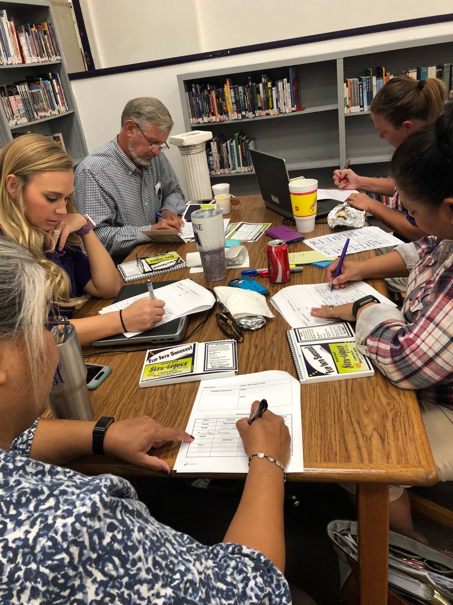 Toniegarza's tweet photo. Had the opportunity to work with secondary teachers of #AlpineISD focusing on #LongTermELs. Not only was the staff amazing, the community was gorgeous. Thank you #AlpineISD for allowing @EL_Saber_ to be a part of #BacktoSchool #PD https://t.co/blX9aA7KLG