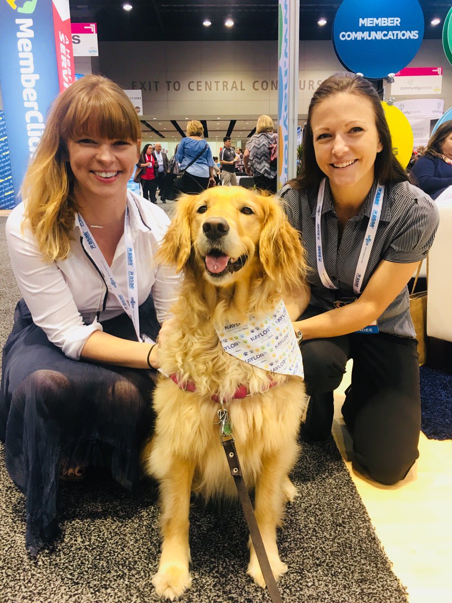 ED_ISMA's tweet photo. Best booth staff ever! @ASAEannual #ctcorps #ASAE18 @NaylorLLC https://t.co/55bDAFwHly