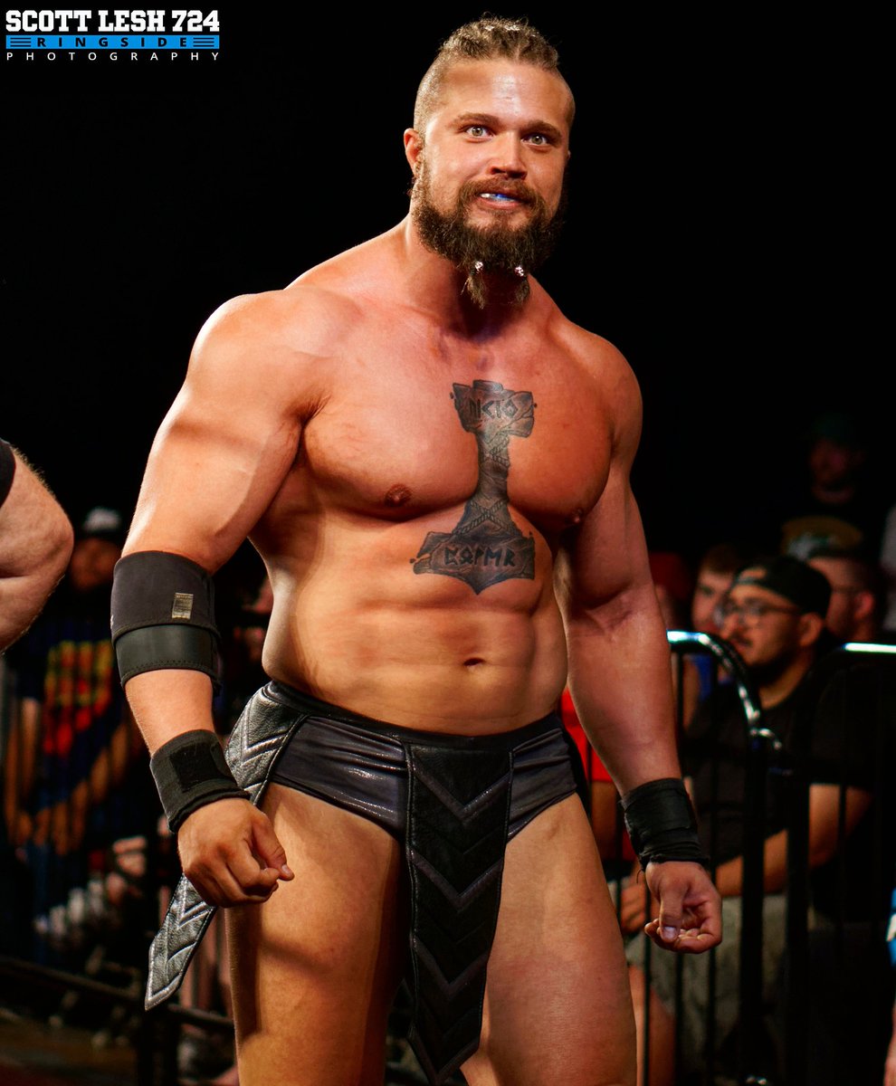 OdinsonOfAsgard's tweet photo. " A cleaved head no longer plots" #NorseProverb #MondayMotivation
#Evolve108 📸 @scottlesh724
#WarlordOfWrestling
#TheEnd 🔚 https://t.co/lb6C9GFaGA
