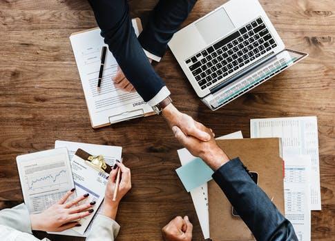 Masterblogster's tweet photo. Smart ideas to Craft Your Sales Pitch that Converts https://t.co/w0FiVEjLfe https://t.co/PGubCadkz0