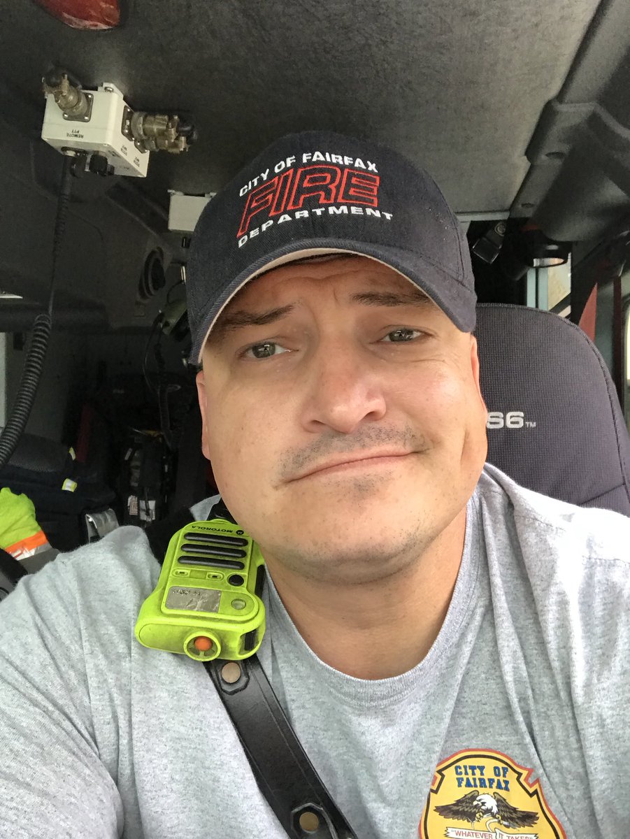 joecharley's tweet photo. I spent the last day in my 30’s yesterday as the squad chauffeur & started the first day in my 40’s doing the same. Here’s the view from my office this morning. #FairfaxBoulevard #RE433 #WhateverItTakes #ILoveMyJob #IAFF #FairfaxCity #VA #UnionYes #UnionProud #UnionFirefighter https://t.co/IjHU7IJbER